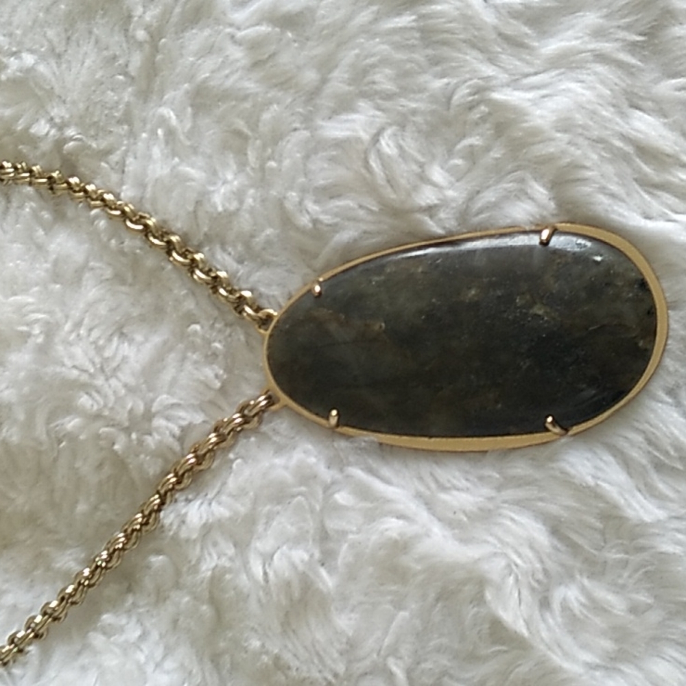Big Beautiful Pendant Necklace. Heart symbol on Back.